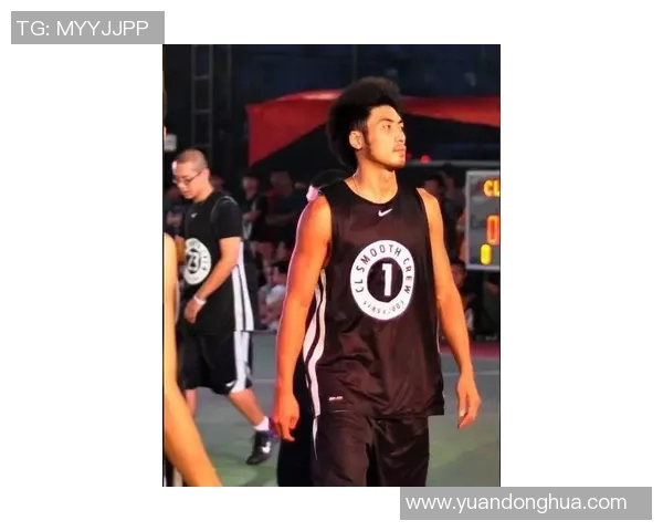 吴悠挑战美国街球高手展现中国篮球风采与实力对决